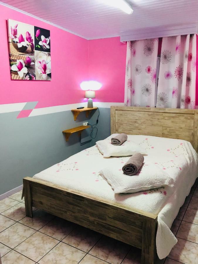 Chambres D'Hotes L'Orchidee Rose Salazie Exteriör bild